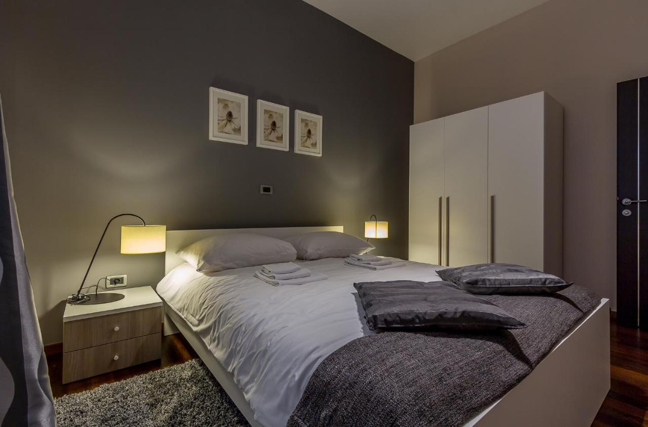 Apartment Maris Ровин Екстериор снимка